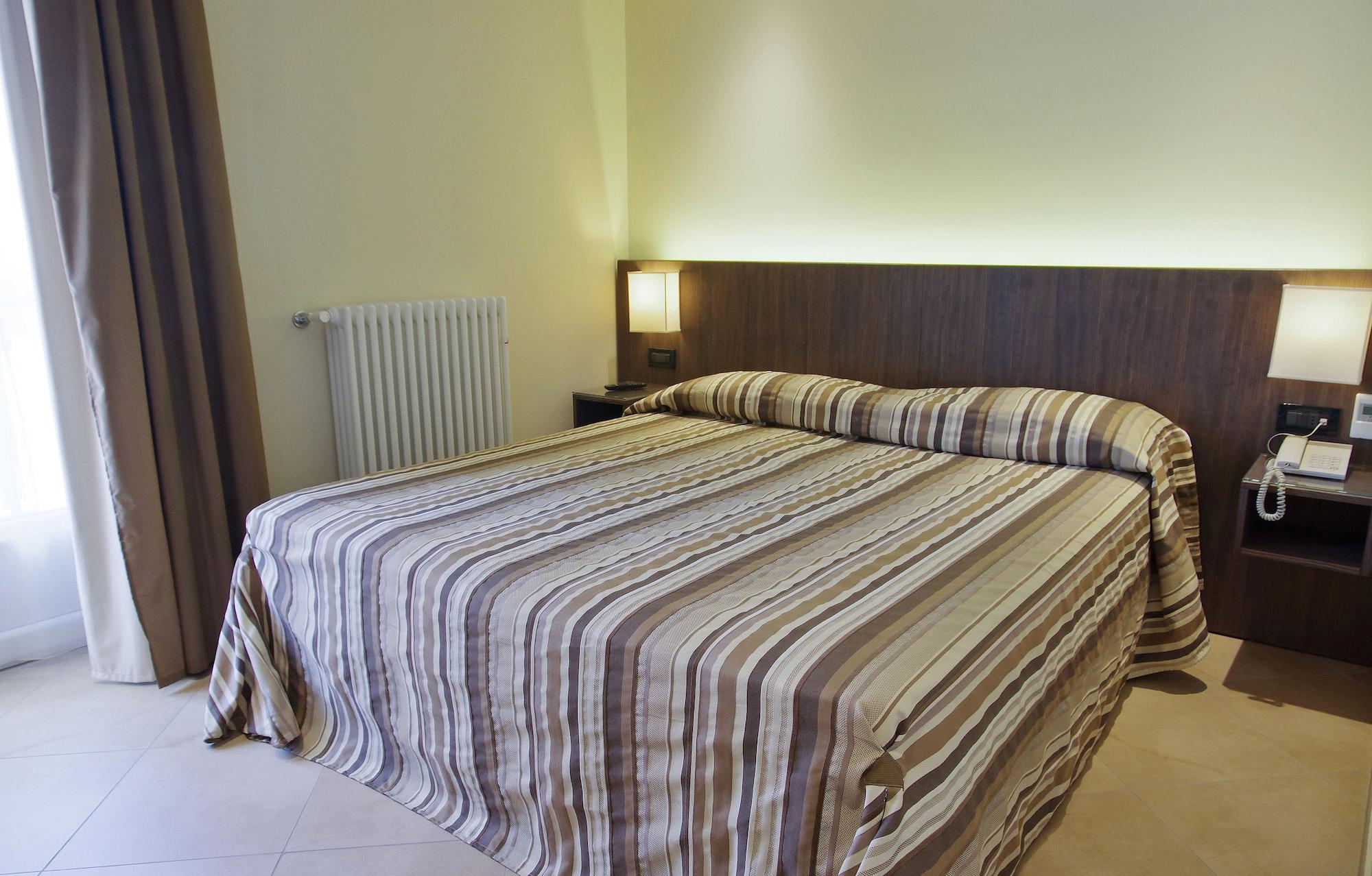 Bb 10 Serpotta - Palazzo Riolo & Restaurant Guest house 3*