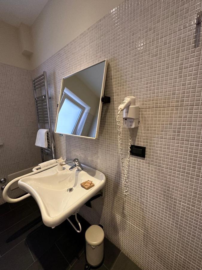 Bb 10 Serpotta - Palazzo Riolo & Restaurant Guest house